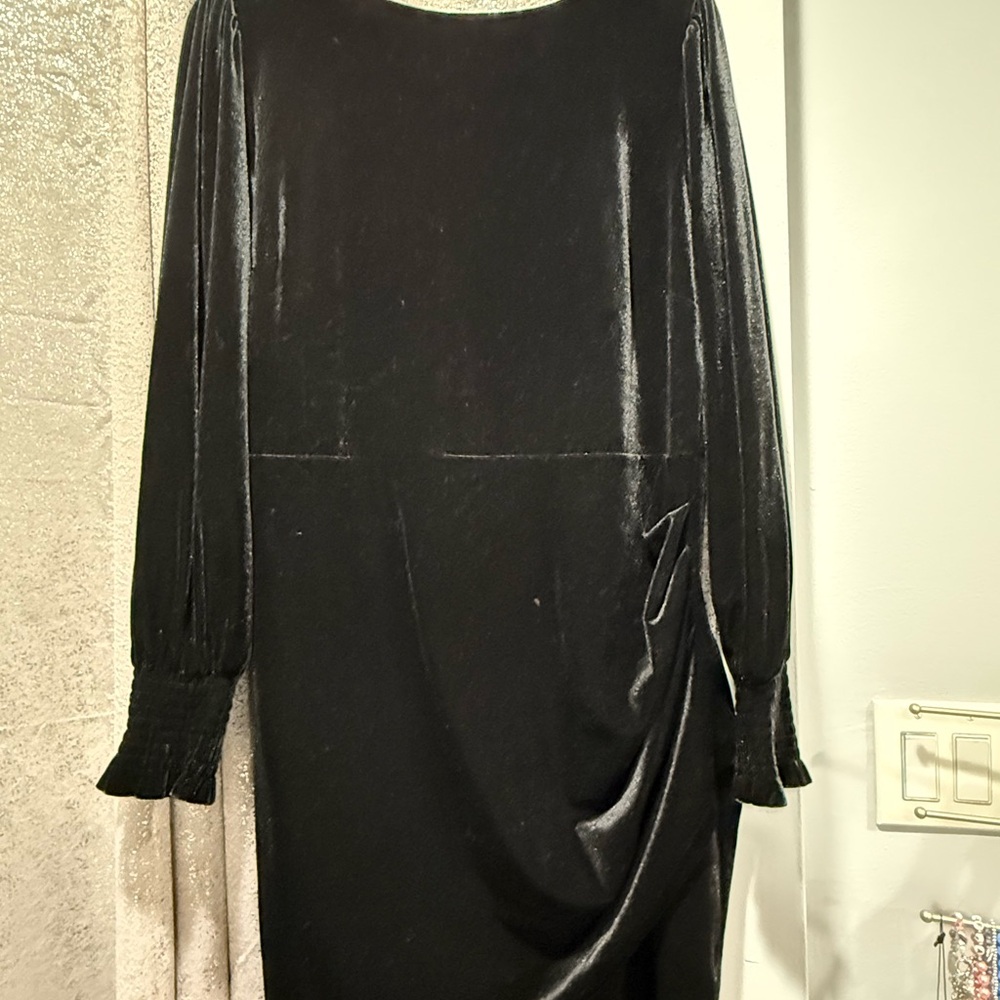 Elegant Black Velvet Dress